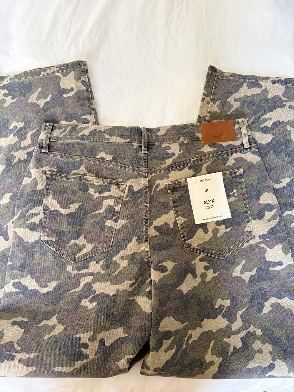 Hidden Jeans ALYX Low Slung Camo Baggy Jeans Size 31/Large XL New With Tags - Picture 9 of 11